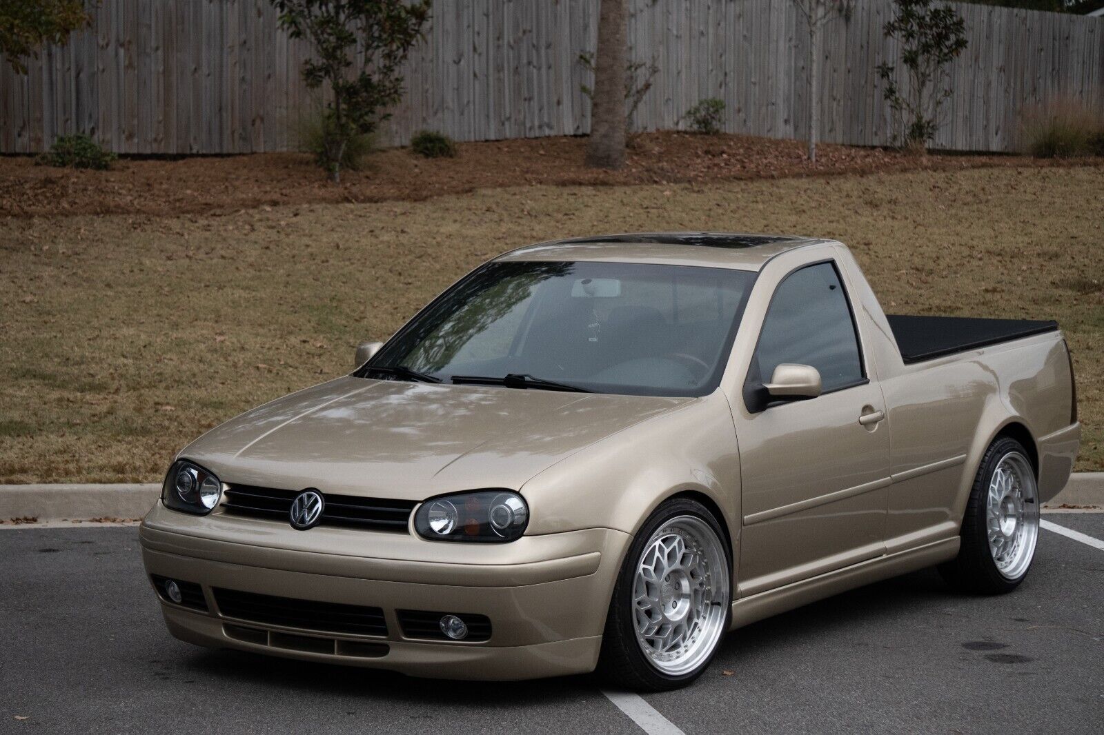 Jute? 2004 Volkswagen Jetta Ute